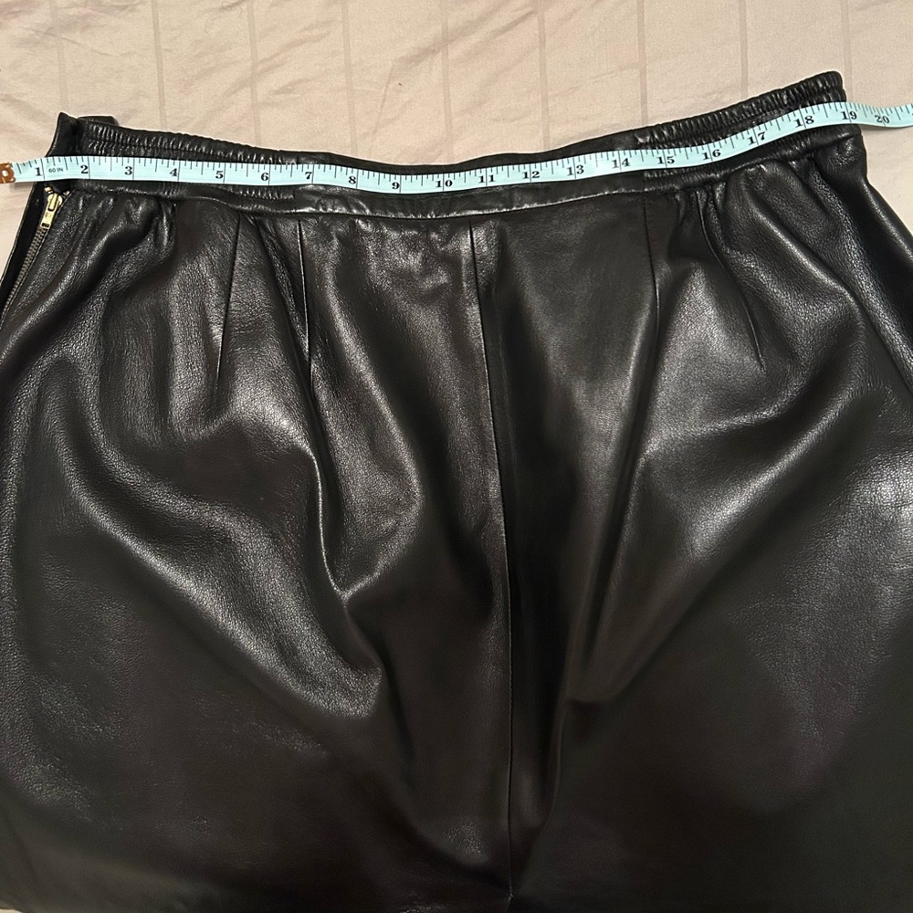 Liz Claiborne Rich Black Lambskin Leather Pencil Skirt - Picture 6 of 8
